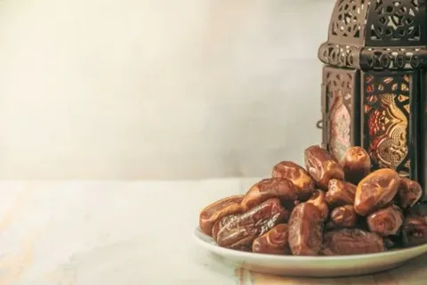 تصویر 1 از فروش خرما پیارم تازه + قیمت خرید به صرفه